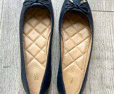 Michael Kors Leather Ballet Flat (Like New)