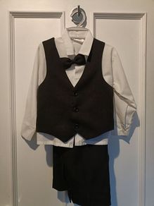 Boy's suit