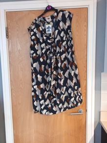 Siopaella Wrap Effect   Silk Dress.  S.14 .  B.N.W.T