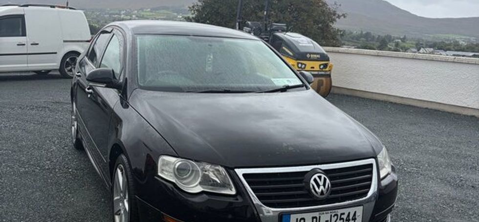 2010 VW Passat R Line