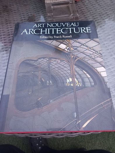 Art Noveau books x 8, D18