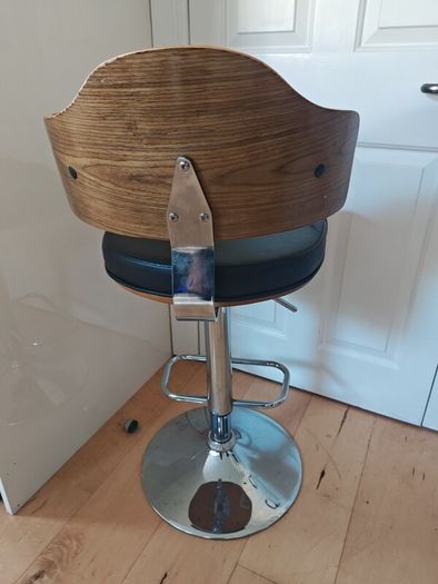 Bar Stool