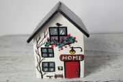 Handcrafted tiny wooden house !