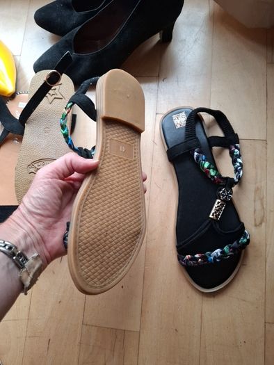 Sandles size 41