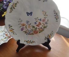 collectible crockery
