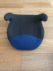 childs booster seat