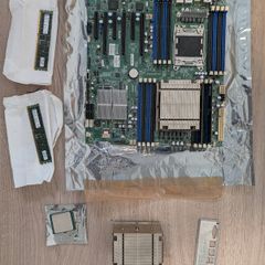Server motherboard, CPU's, memory & heatsinks