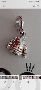 New genuine pandora jumper charm