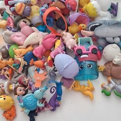 Bucket of figures