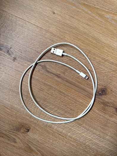 cable for iphone