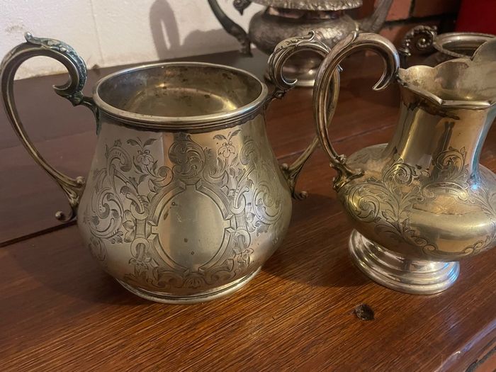 Antique sugar bowl & jug