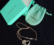 Tiffany and Co silver pendant, double Open Heart, Elsa Peretti