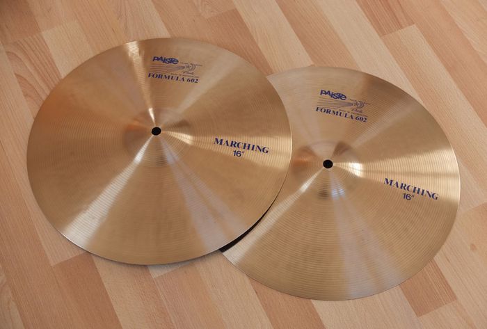 Paiste 602 Marching Cymbals, 16 inch With Bag.