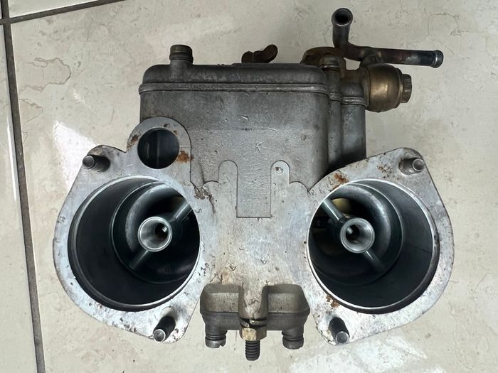 Weber DCOE 45 Italian carburetor
