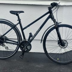 Merida Crossway Hybrid Bike.oil Disc Brakes. No Offers