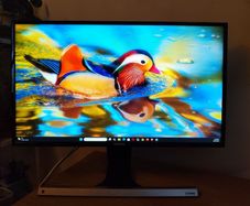 Samsung 24 inch monitor