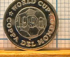 Italia 90 souvenir coin