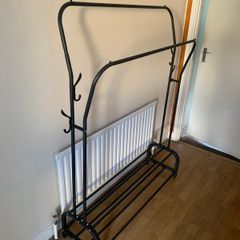 Heavy Duty Clothes rail with shoe storage