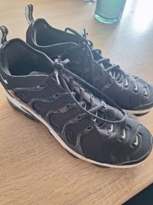 nike runners size uk 8