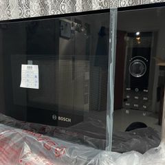 Microwave Oven