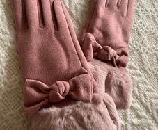Pink Fur Lined Gloves
