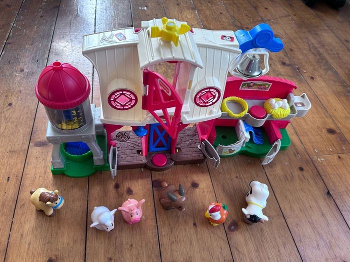 Fisher Price Farm & animals