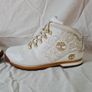 Timberland white leather embroidered boots Size 5 eu 38 in great condition Image 5