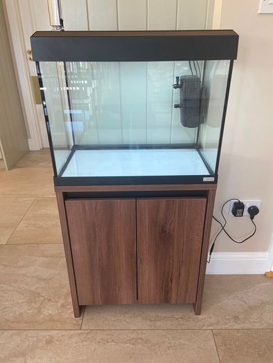 Fluval Roma 90 Aquarium and Cabinet