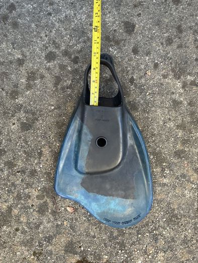 Swimming fins