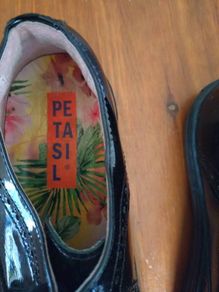 Petasil black patent leather size uk4, eu37