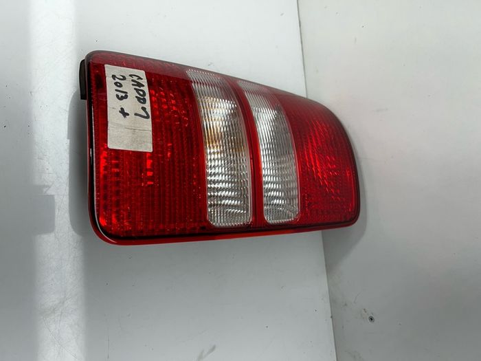 Vw Caddy 2013 Rear Left Passenger Side Light 2k5945111c A2l16b1