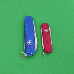 Vintage Discontinued Wenger Swiss Army Knife Lot