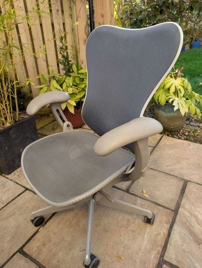 ergonomic office chair