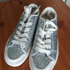 Girls Trainers Size 5