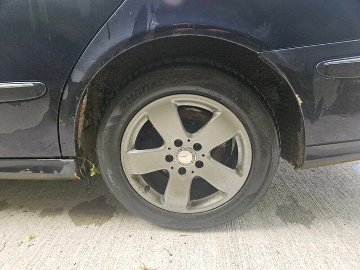 2005 Mercedes E220 CDI