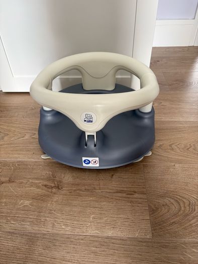 Baby bath seat