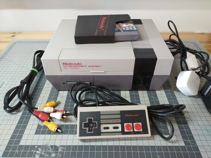 Nintendo NES (Not working)