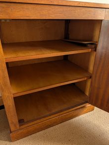 sideboard
