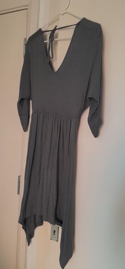 Dress in grey