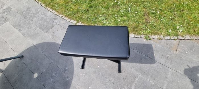 keyboard piano music seat bench
