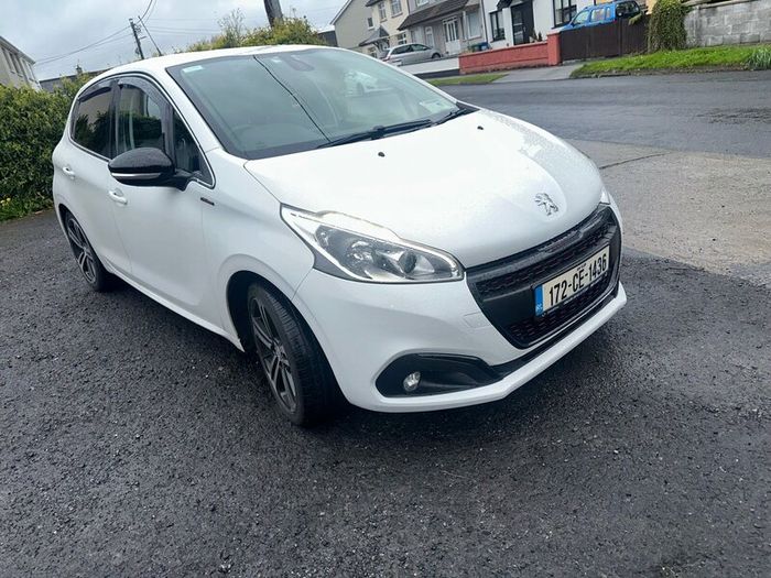 Peugeot 208 GT Line
