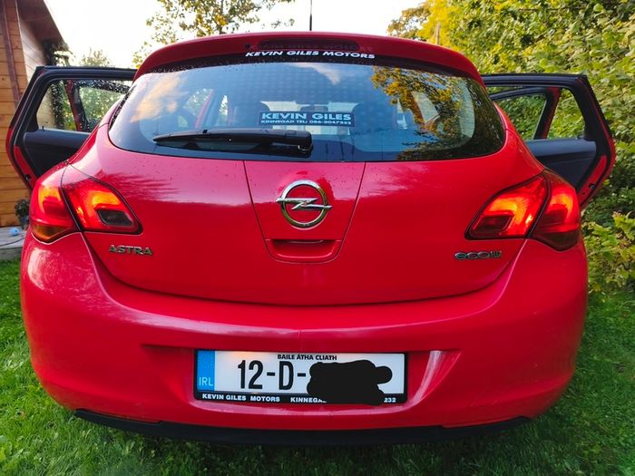 2012 Opel Astra