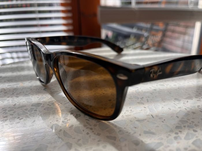Rayban New Wayfarer Polarised