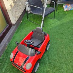 Kids rideon car