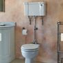 Victorian-Style Toilet Cistern Image 4