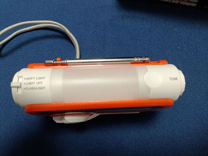 Sony ICF-B01 FM/AM Self Powered Emergency Radio Power Generator Flashlight LED
