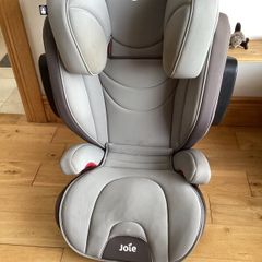 Childs car seat age 3-12
