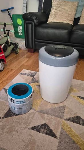 Tommee Tippee Simplee Nappy feeder