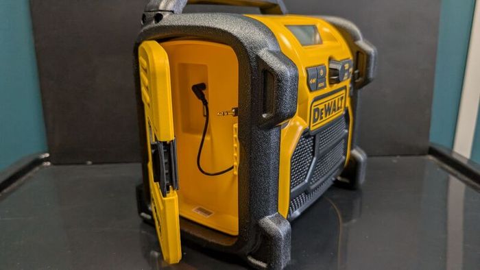DeWalt