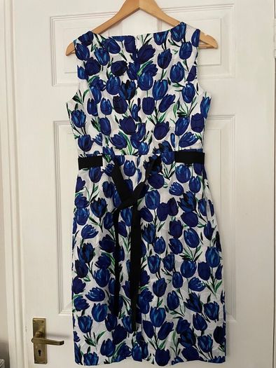 Precis Petite Tulip Print Dress                    UK10